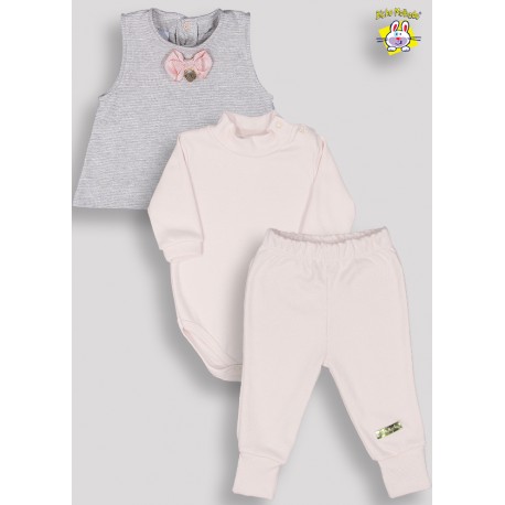 CONJ. BODY SUED. M/L AB. LISO + VESTIDO FT. LISO C/LACO E MEDALHA + CALCA PE REVER C/ PLAQUINHA (A)